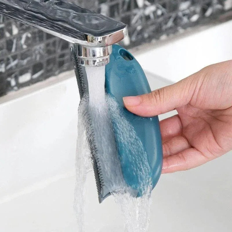 Effective Pet Hair Remover Brush For Cats And Dogs - Gently Shaves Wool And Cleans Fur For A Neat And Tidy Home